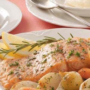 Healthy Dinner Idea – Garlic Butter Salmon
